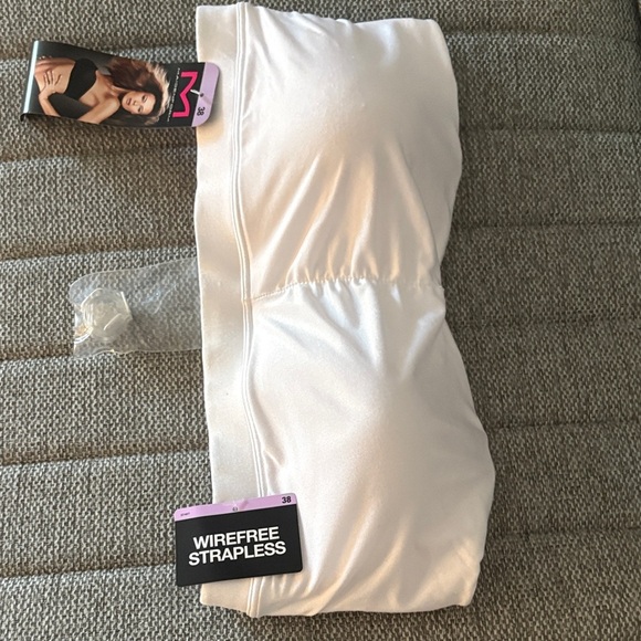 Maidenform White Bandeau - Picture 4 of 7